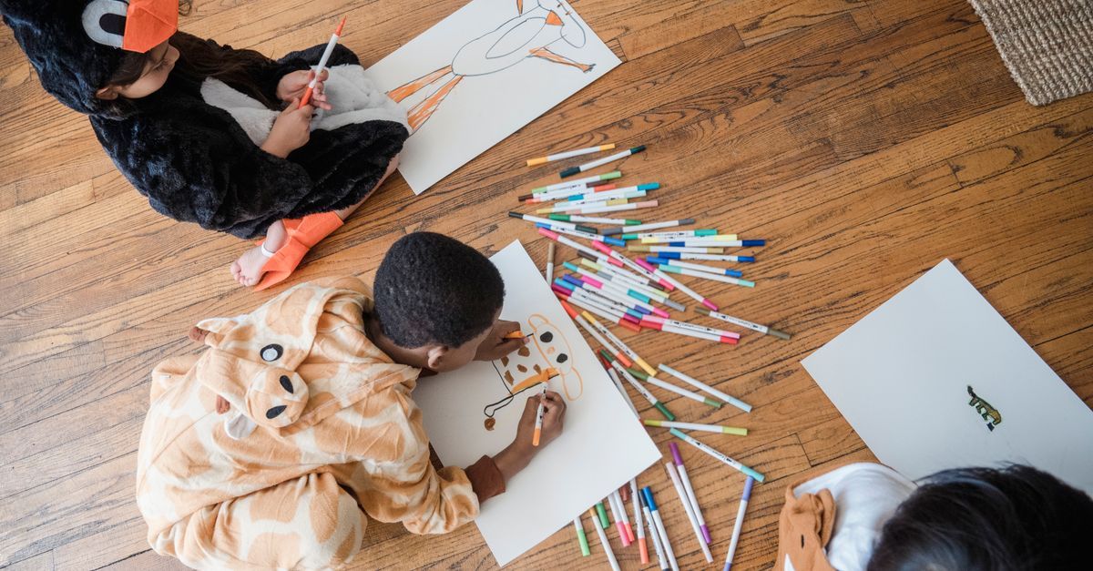 Como incentivar a imaginação das crianças com desenhos para colorir